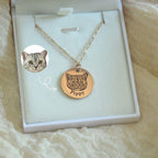 Personalized Pet Portrait Necklace – Engraved Photo Pendant, Memorial Gift for Dog or Cat Lovers